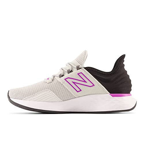 New Balance Women's Fresh Foam Roav V1 Sneaker