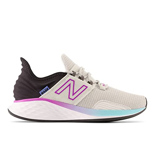 New Balance Women's Fresh Foam Roav V1 Sneaker